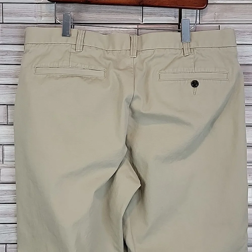 Lands End Men's khaki Chinos Size 36